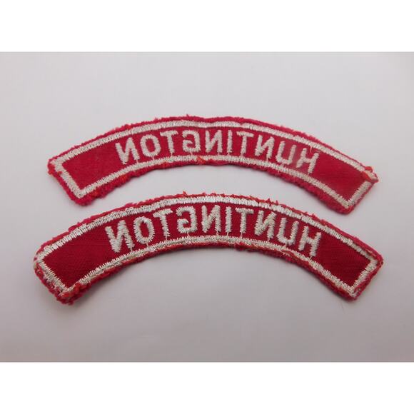 BSA Huntington NY Uniform Sleeve Patch Red & White Rare - Picture 3 of 3